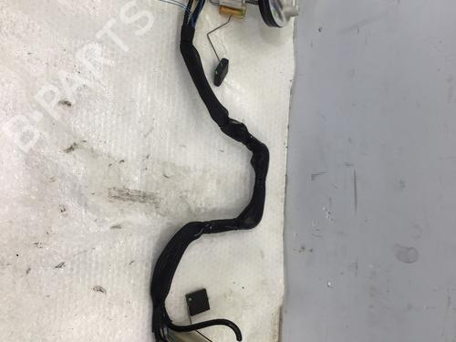 Used Fuel pump MERCEDES-BENZ E-CLASS T-Model (S211) E 220 T CDI (211.206) (150 hp) 29057512