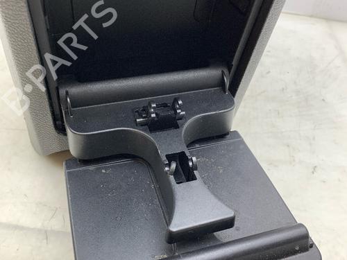 Armrest / Center console VW GOLF V (1K1) 1.4 16V | BP40293905I20 - Image 6