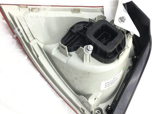Right taillight VW GOLF V (1K1) 1.4 TSI | BP8819325C35 