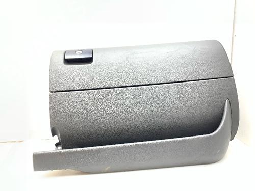 Guantera Guantera AUDI A3 (8L1) 1.8 (125 hp) 36965935 36965935