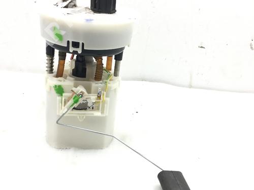 Used Fuel pump MAZDA 2 (DE_, DH_) 1.3 (DE3FS) (75 hp) 8689398