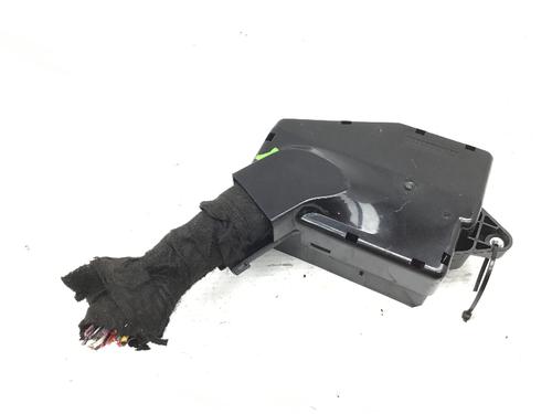 Boîte à Fusibles SKODA FABIA I (6Y2) 1.4 16V (75 hp) 28703627