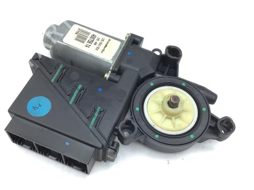 Rudehejsemotor forskærm venstre SKODA FABIA I Combi (6Y5) 1.4 16V (100 hp) 27464149