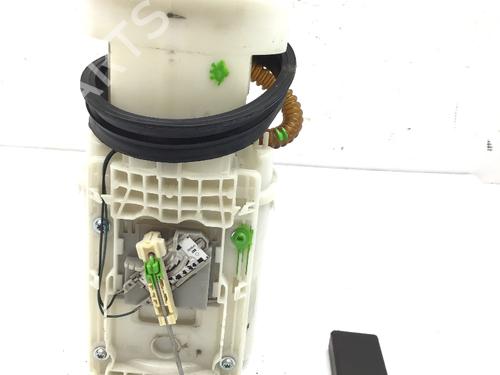 Używane Pompa paliwa SEAT IBIZA III (6L1) 1.4 16V (86 hp) 20209214