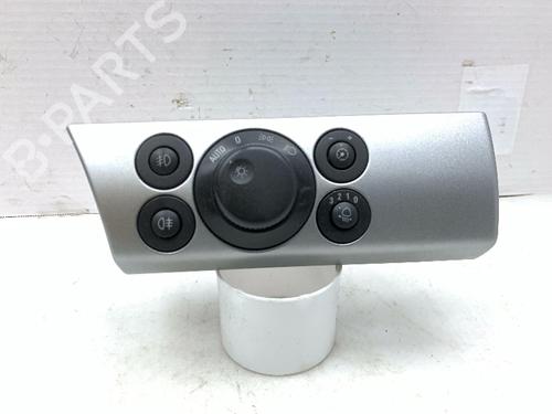 Used Headlight switch Headlight switch OPEL ASTRA H Estate (A04) 1.7 CDTI (L35) (125 hp) 33813657 33813657