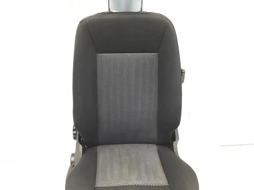 Used Right front seat MERCEDES-BENZ A-CLASS (W169) A 150 (169.031, 169.331) (95 hp) 24314214
