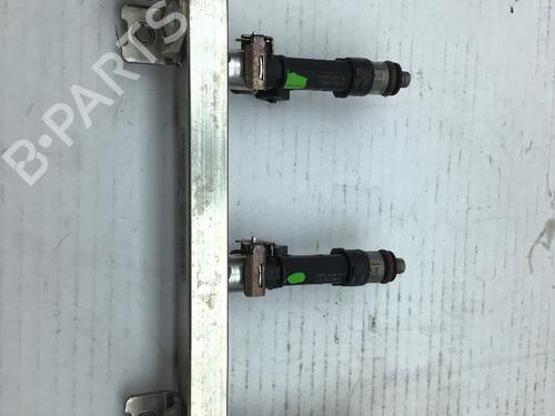 Used Injection rail OPEL CORSA D (S07) 1.0 (L08, L68) (60 hp) 18242011