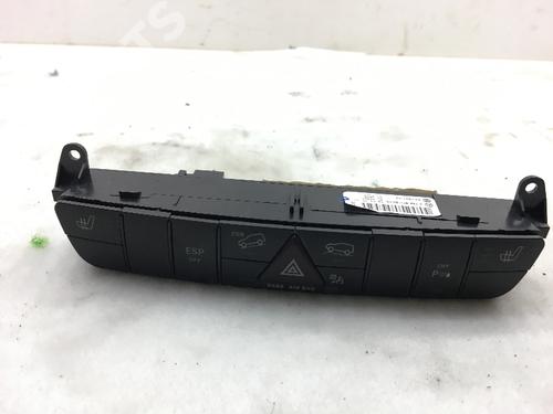 Used Switch MERCEDES-BENZ M-CLASS (W164) ML 280 CDI 4-matic (164.120) (190 hp) 8608915