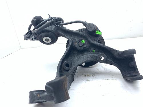 Used Right rear steering knuckle AUDI A4 B6 (8E2) 2.0 (130 hp) 30539390