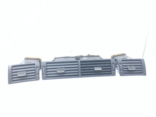 Bocchetta di aerazione AUDI A4 B6 (8E2) 3.0 (220 hp) 32296567