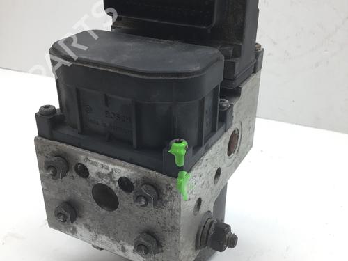 Used ABS pump VOLVO V40 Estate (645) 1.8 (115 hp) 12680796