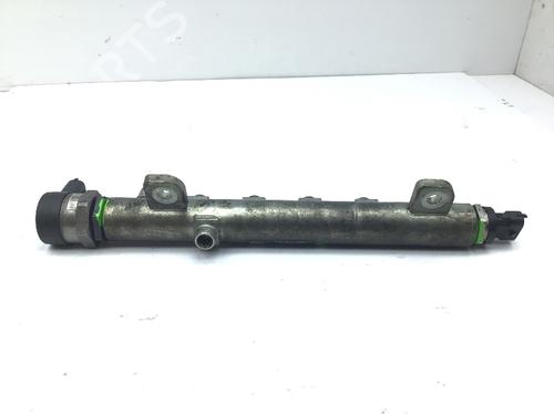 Injection rail OPEL SIGNUM Hatchback (Z03) 1.9 CDTI (F48) | BP29453744M98 