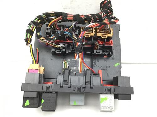 Engine control unit (ECU) VW GOLF V (1K1) 1.4 16V | BP23220394M57 