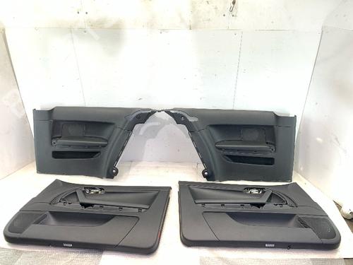 Forreste højre beklædning AUDI A3 (8P1) 1.8 TFSI (160 hp) 33115142