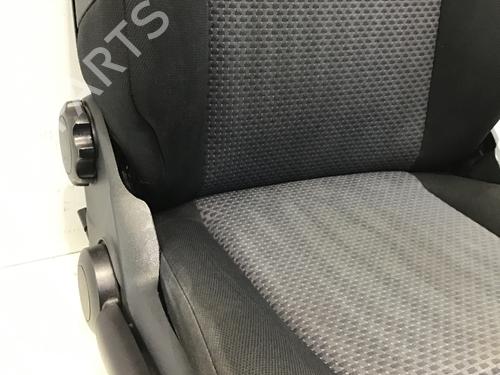 Right front seat MERCEDES-BENZ A-CLASS (W169) A 150 (169.031, 169.331) | BP24314214C16 