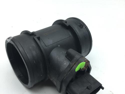 Used Mass air flow sensor OPEL CORSA B (S93) 1.0 i 12V (F08, F68, M68) (54 hp) 10750073