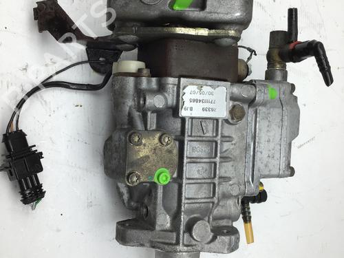 Pompe à injection RENAULT KANGOO Express (FC0/1_) 1.9 dTi (FC0U) (80 hp) 28706035