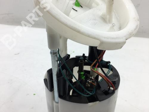 Used Fuel pump BMW X1 (E84) sDrive 18 i (150 hp) 6471726