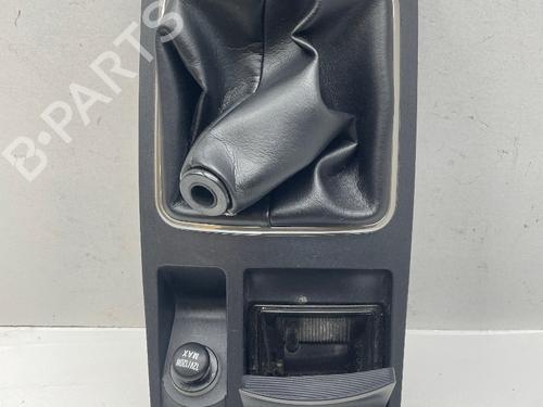 Middle console MITSUBISHI LANCER VIII Sportback (CX_A) 1.8 Flex (CX3A, CX6A) | BP31942252I22