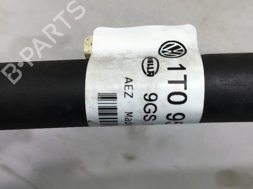 Washer pump VW TOURAN (1T1, 1T2) 1.4 TSI EcoFuel | BP27600813E24 
