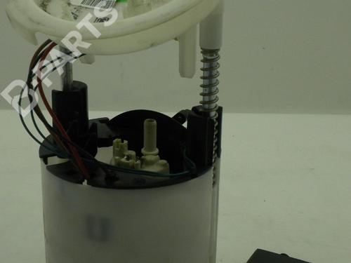 Used Fuel pump BMW 1 (E81) 116 i (122 hp) 6412689
