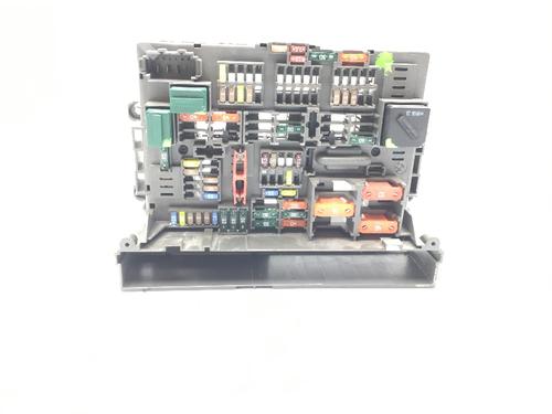 Used Fuse box BMW 3 Touring (E91) 320 d (163 hp) 10980809