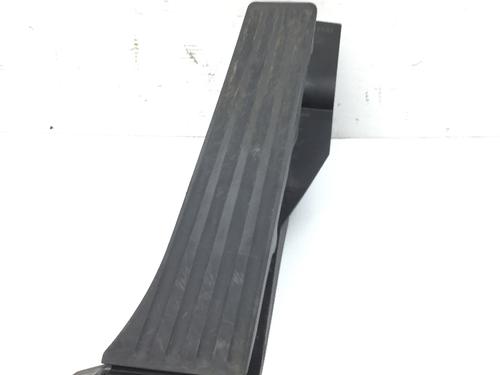 Used Pedal BMW 5 (E60) 523 i (177 hp) 16316536