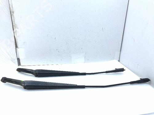 Vindrute viskerarm VOLVO V70 II (285) D5 (163 hp) 32084242