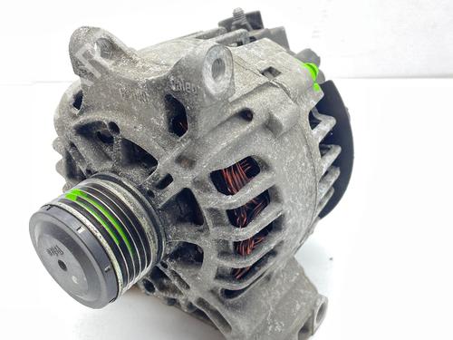 Used Alternator MERCEDES-BENZ A-CLASS (W169) A 200 (169.033, 169.333) (136 hp) 31171947