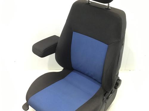 Left front seat OPEL MERIVA A MPV (X03) 1.6 16V (E75) | BP25402602C15 