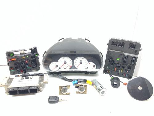 Used Engine control unit (ECU) Engine control unit (ECU) 37705072 37705072