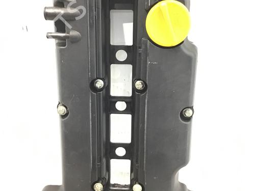 Used Valve cover OPEL CORSA C (X01) 1.2 Twinport (F08, F68) (80 hp) 21066946