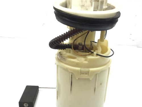 Fuel pump VW POLO IV Saloon (9A4, 9A2, 9N2, 9A6) 1.4 | BP16823264M76 