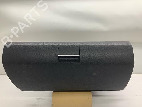 Used Glove box MERCEDES-BENZ A-CLASS (W169) A 170 (169.032, 169.332) (116 hp) 19406965