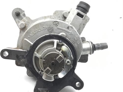 Used Vacuum pump FORD FOCUS III 1.0 EcoBoost (125 hp) 21555833