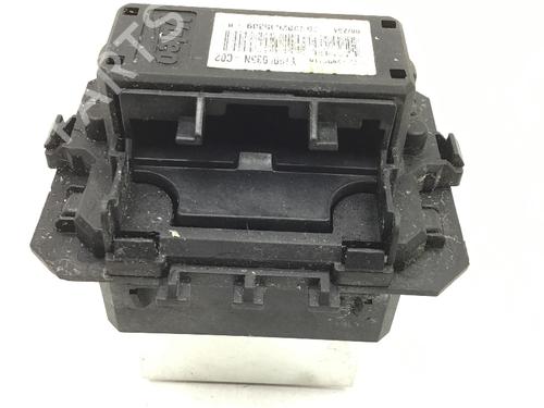 Used Electronic sensor CITROËN C3 Picasso (SH_) 1.4 VTi 95 (SH8FSC, SH8FP0, SH8FP6) (95 hp) 16205864