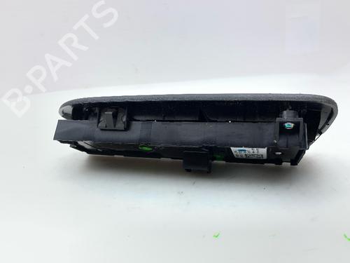 Left front window switch FORD KUGA I 2.0 TDCi 4x4 | BP33289707I27 - Image 3
