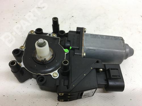 Used Left front window motor AUDI A4 B5 (8D2) 1.8 (125 hp) 6685088
