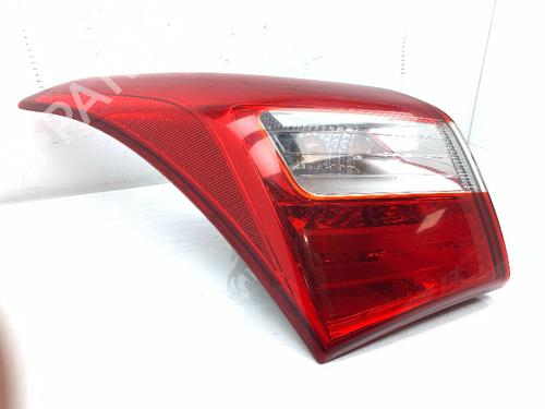 Used Left taillight HYUNDAI i30 (GD) 1.4 (99 hp) 31624048
