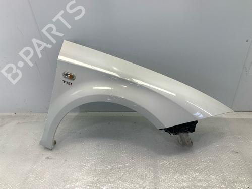 Used Right front fenders Right front fenders 37689726 37689726