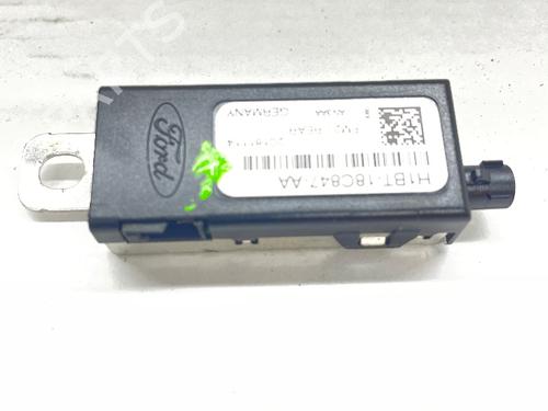 Used Electronic module FORD FIESTA VII (HJ, HF) 1.0 EcoBoost (101 hp) 28977392