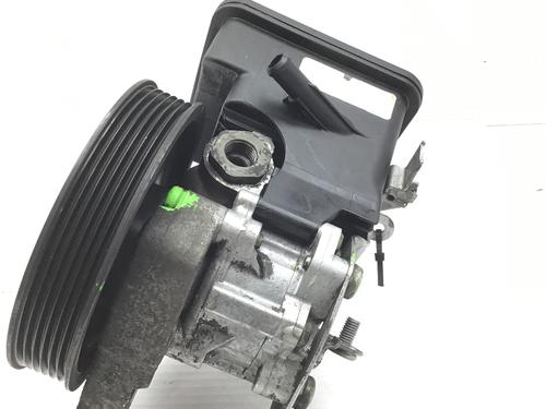 Used Steering pump BMW 3 Touring (E46) 320 d (150 hp) 24657736