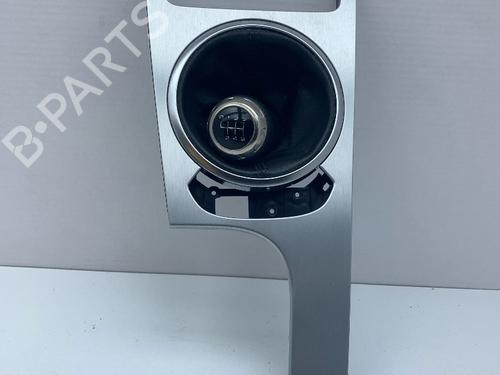 Used Middle console AUDI TT (8J3) 2.0 TFSI (200 hp) 30616152