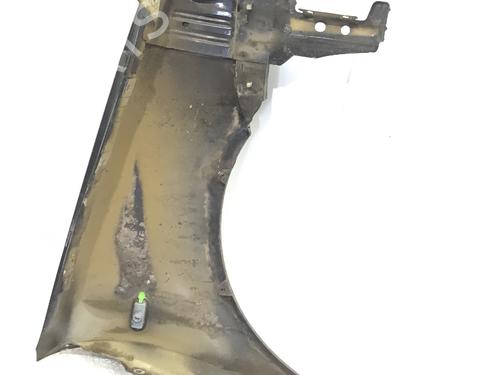 Left front fenders VW POLO (6N2) 1.4 | BP13689385C41 