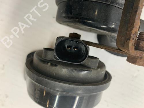Horn VW POLO IV (9N_, 9A_) 1.2 12V | BP15760977E13