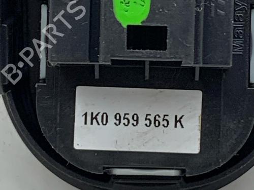 Left front window switch VW GOLF VI (5K1) 1.4 | BP33834368I27  - Image 5