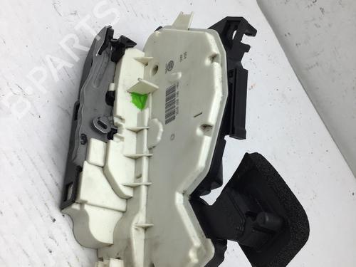 Used Electronic module VW POLO V (6R1, 6C1) 1.4 TDI (90 hp) 26874660