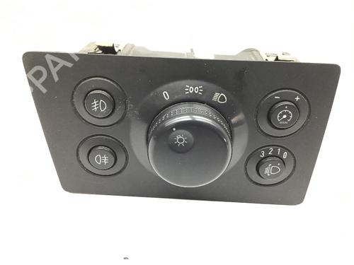 Used Headlight switch OPEL ZAFIRA / ZAFIRA FAMILY B (A05) 1.8 (M75) (140 hp) 17018729