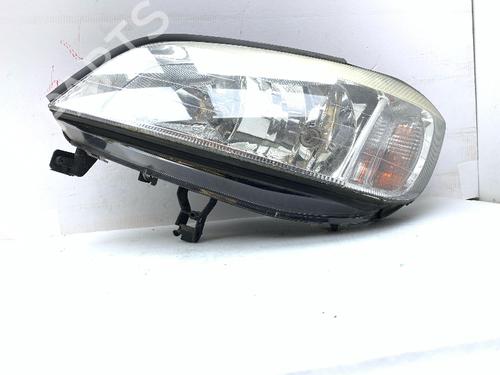 Faro anteriore sinistro Faro anteriore sinistro 38647813 38647813