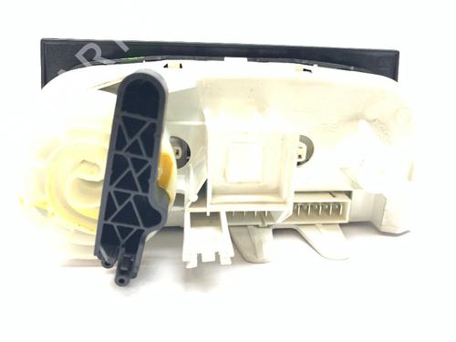 Climate control OPEL MERIVA A MPV (X03) 1.6 (E75) | BP30858948I5